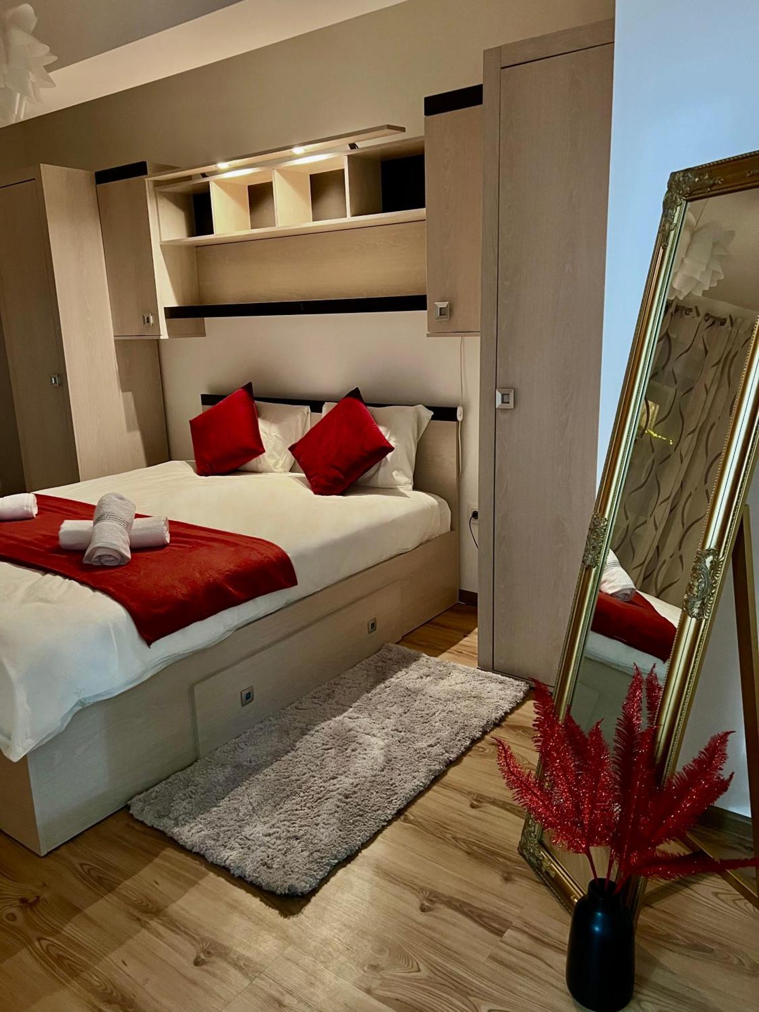 Kyan Residence Brasov Bagian luar foto